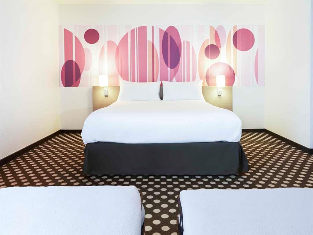 Ibis Styles Toulon Centre Port Hotel Ngoại thất bức ảnh